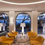 Blue Lagoon Hotell 4*