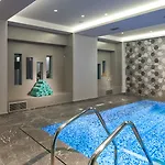 Hotell Blue Lagoon 4*