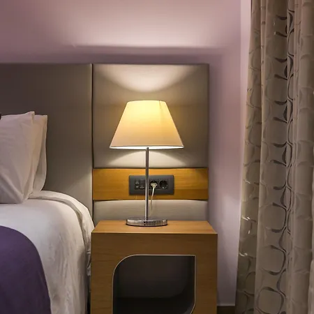 Blue Lagoon 4* 코스 타운