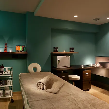 Blue Lagoon 科斯镇