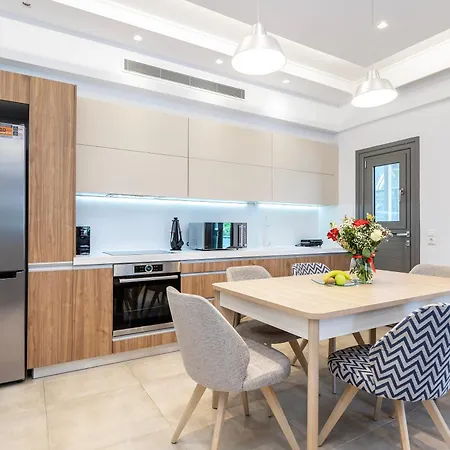 Blue Lagoon 酒店 4*