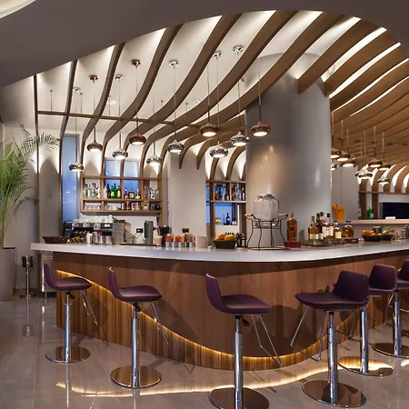 Blue Lagoon 科斯镇