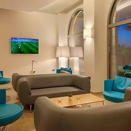 Hotel Blue Lagoon 4*