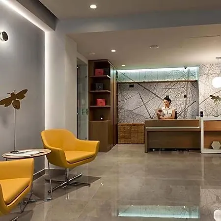 Blue Lagoon Hotel 4*