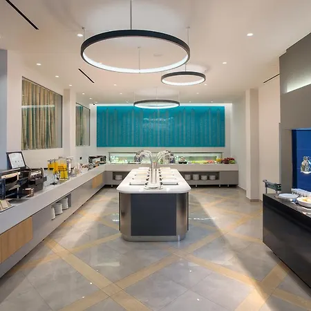 호텔 Blue Lagoon 4*