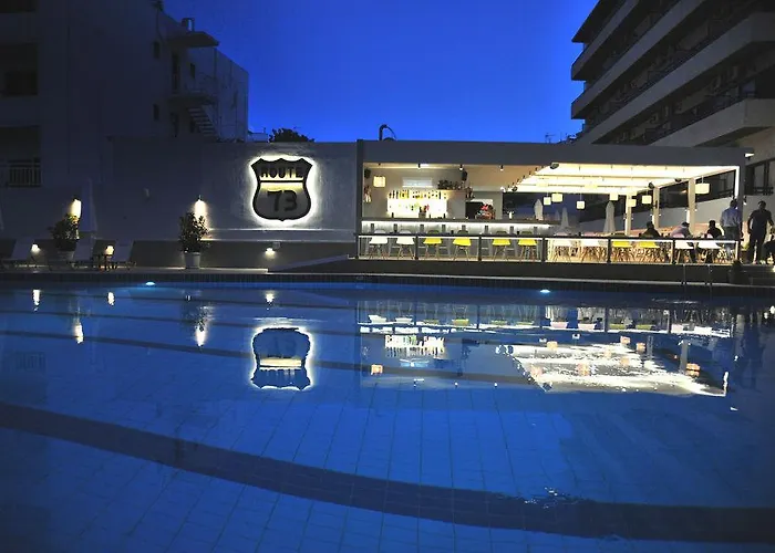 Otel Blue Lagoon İstanköy