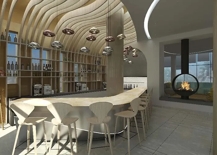 Blue Lagoon מלון